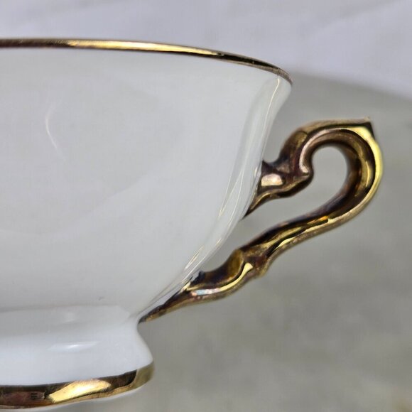 Vintage Gerold Perzellar Bavaria Demitasse Cup and Saucer Coat of Arms Berlin - Picture 6 of 8